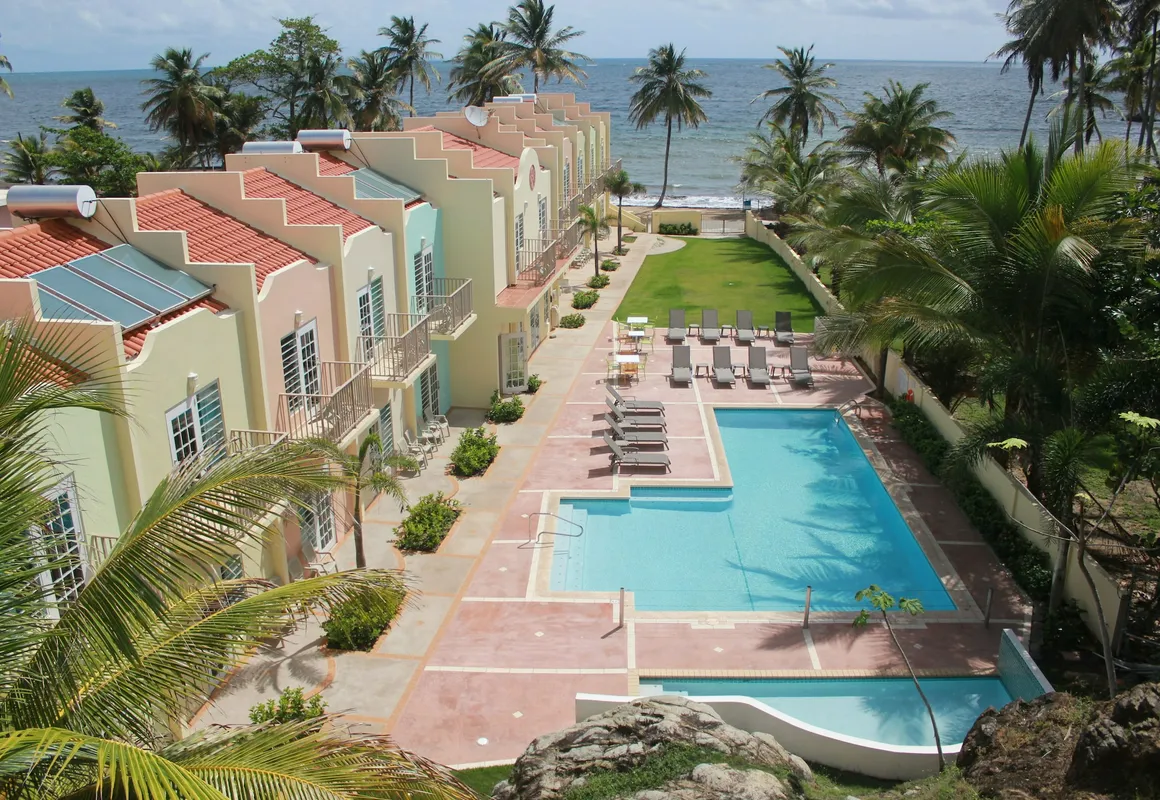 Hotel Lucia Beach hotel hero