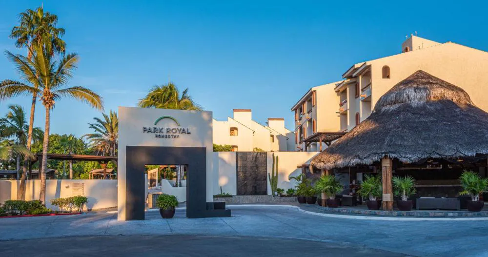 Park Royal Homestay Los Cabos hotel hero