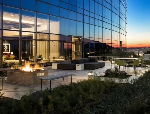 AKA University City hotel detail image 4