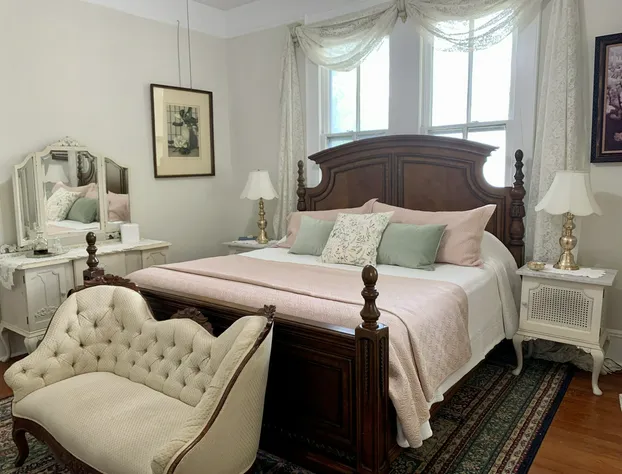 Brackenridge House Bed & Breakfast hotel detail image 1