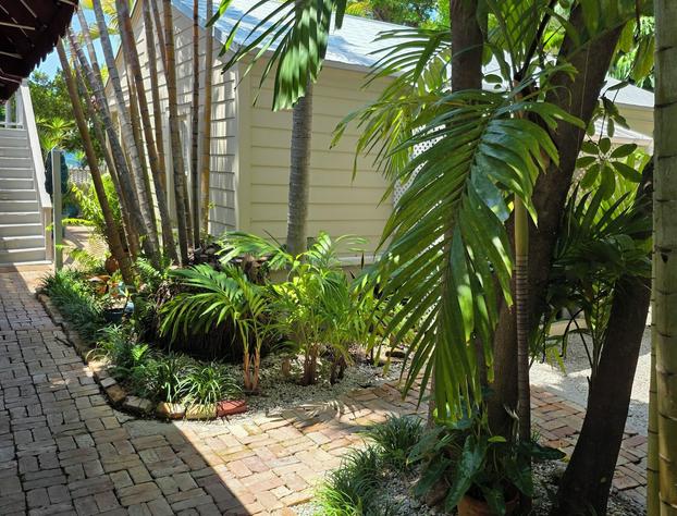 Authors of Key West Guest House hotel detail image 2