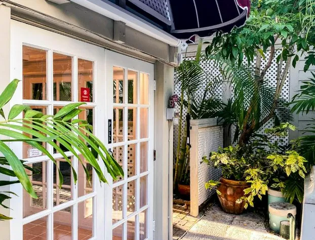 Authors of Key West Guest House hotel detail image 2