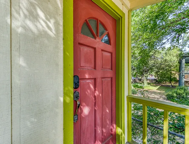 A Yellow Rose B&B hotel detail image 1