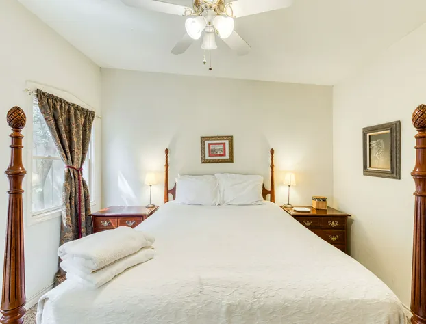 A Yellow Rose B&B hotel detail image 2