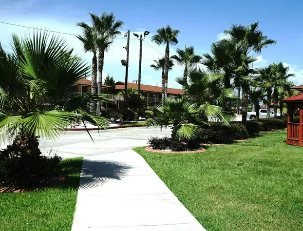 Savannah Inn and Suites hotel detail image 2