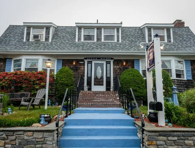 A Cape Cod Ocean Manor Inn hotel detail image 1