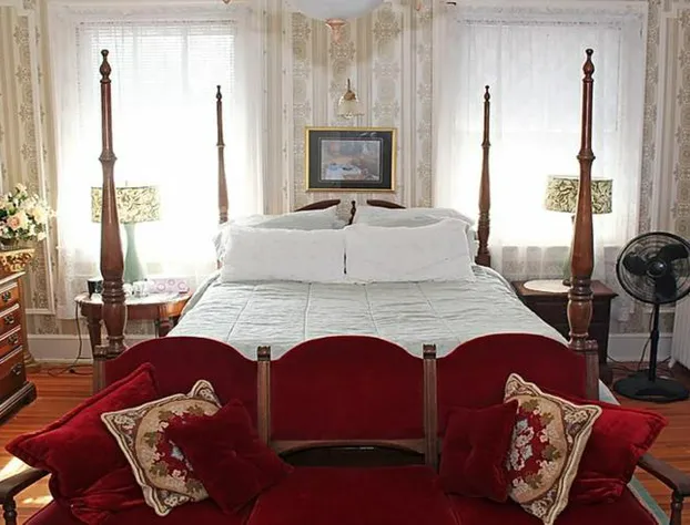 Port City Guest House hotel detail image 2