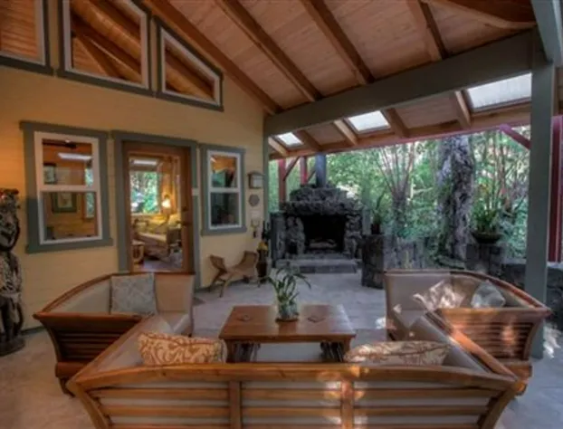 Volcano Mist Cottage hotel detail image 2