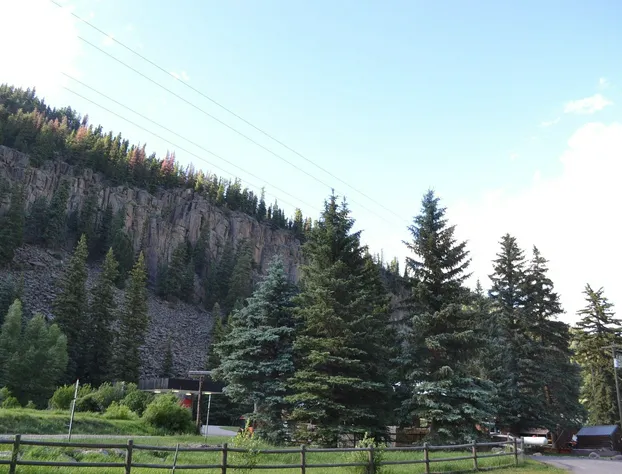 Wolf Creek Ranch Ski Lodge hotel detail image 4