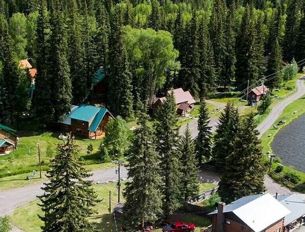 Wolf Creek Ranch Ski Lodge hotel detail image 2