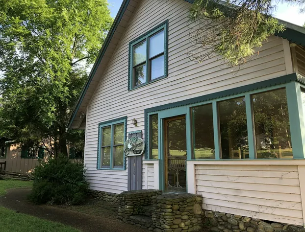 Smokies Bed and Breakfast hotel detail image 1