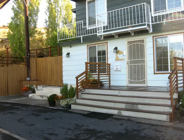 Masters Inn hotel detail image 2