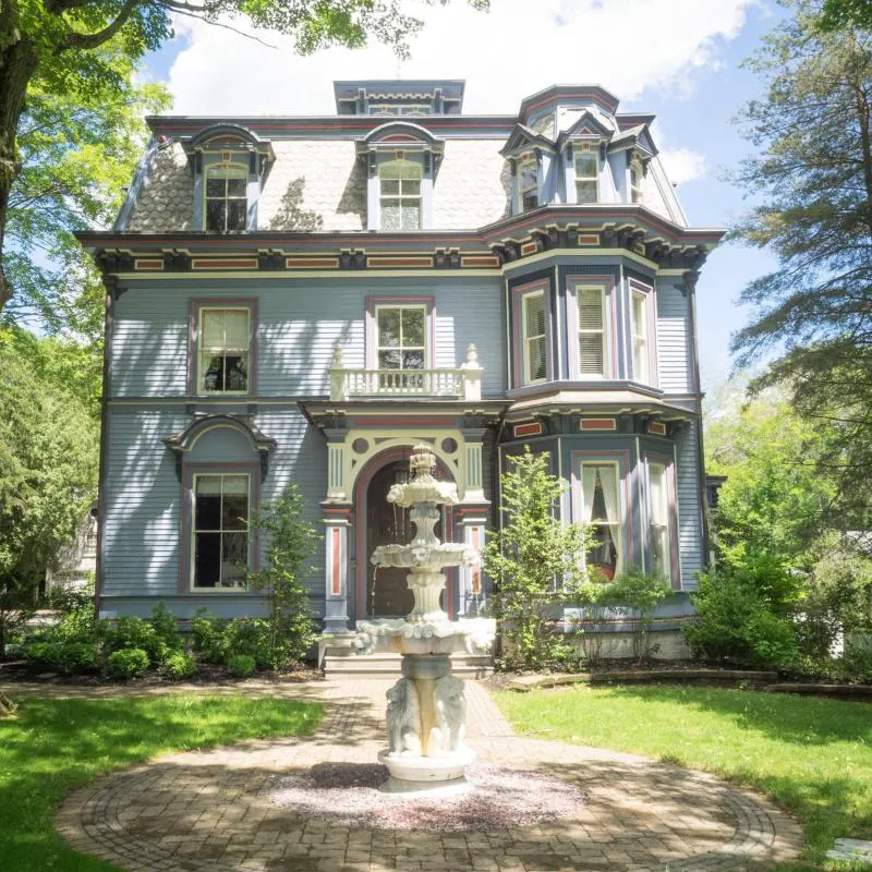 The Bevin House Bed & Breakfast hotel hero