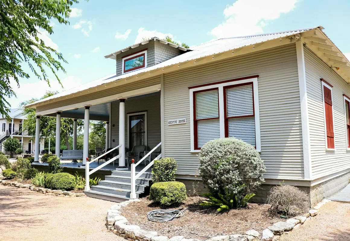 Gruene Homestead Inn hotel hero