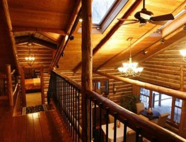 Chalet of Canandaigua hotel detail image 4