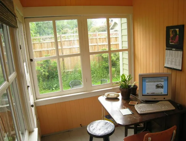 Bluebird Guesthouse hotel detail image 1