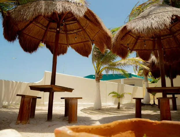 Flamingos Inn hotel detail image 1