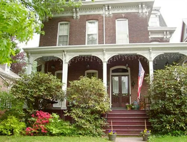 Hillard House Inn hotel detail image 1