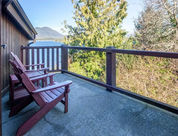 Himwitsa Lodge hotel detail image 1