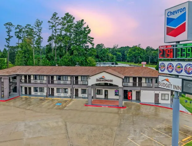 Budget Inn By OYO San Augustine hotel detail image 3