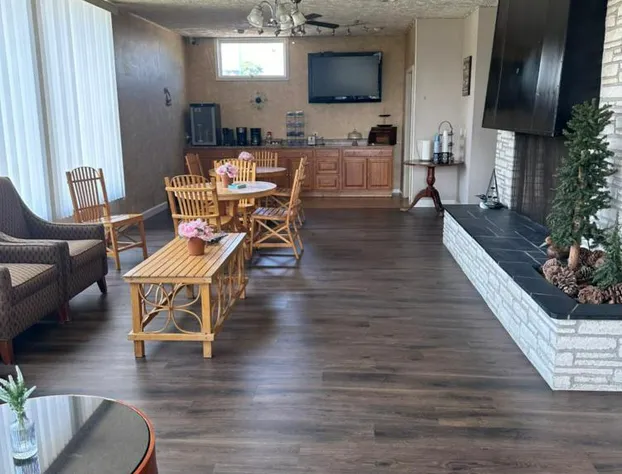 Lake Erie Lodge hotel detail image 3