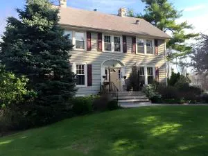 Alpine Haus Bed & Breakfast Inn hotel detail image 1