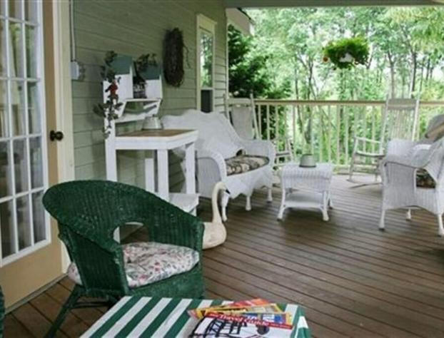 Alpine Haus Bed & Breakfast Inn hotel detail image 4