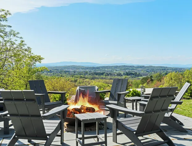 Iris Inn and Cabins hotel detail image 2