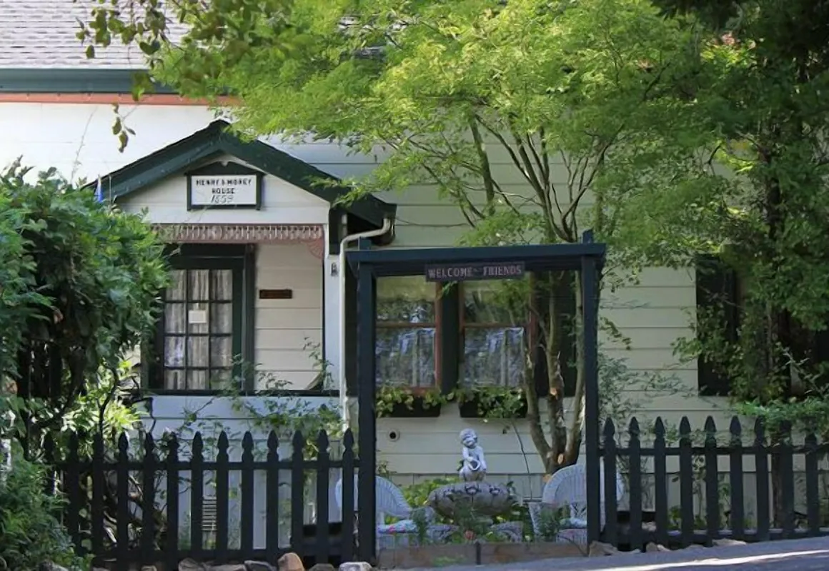 Glen Morey Country House B & B Inn hotel hero