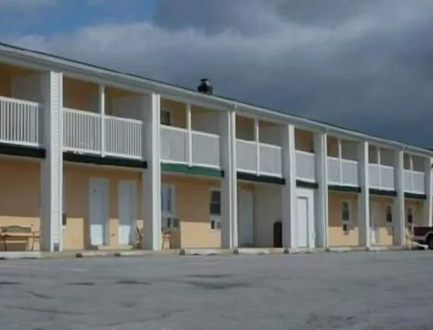 USA Inn and Suites Morgantown hotel detail image 1