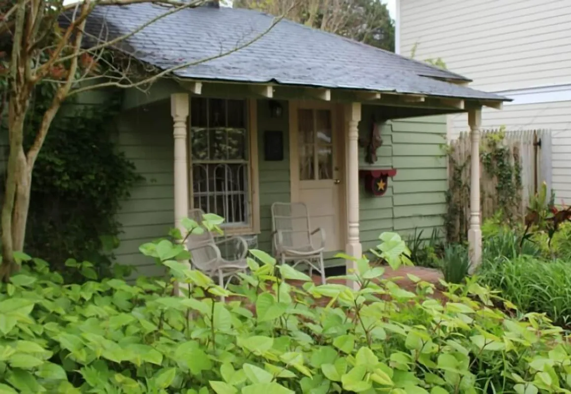 Hope and Glory Inn and Vineyard hotel hero