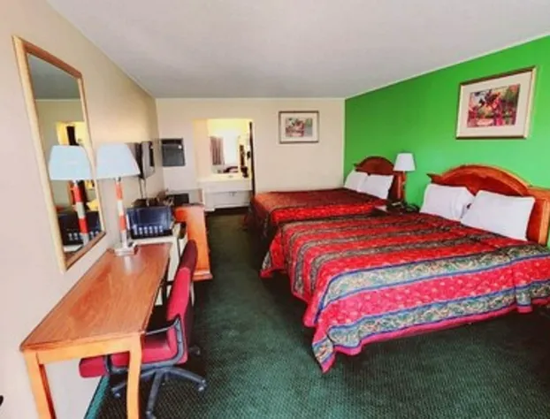 Econo Lodge hotel detail image 3