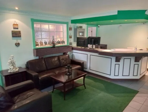 Auberge Pique-Nique hotel detail image 2