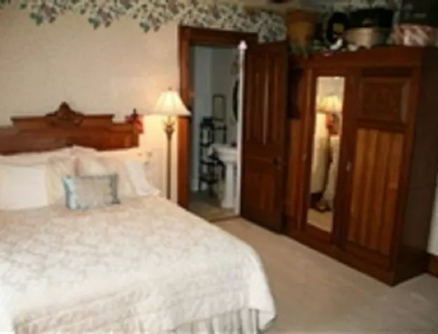 Victorian Rose Garden hotel detail image 2