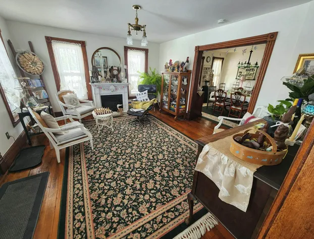 Applesauce Inn B&B hotel detail image 4