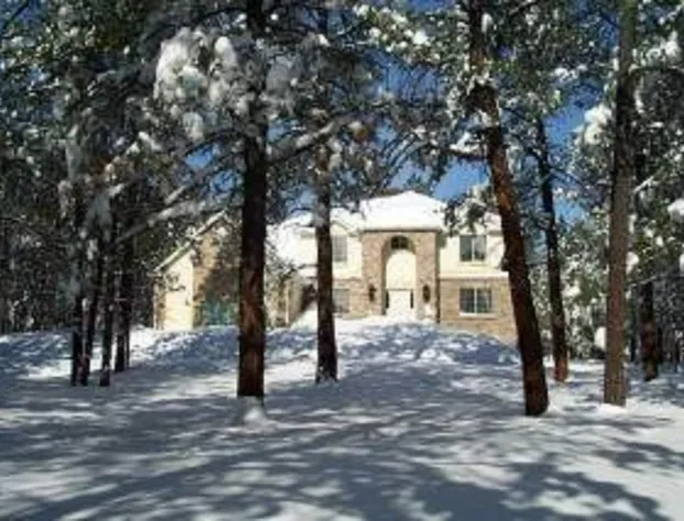 Rogers Inn The Pines hotel detail image 1