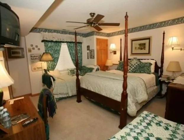 Rogers Inn The Pines hotel detail image 4