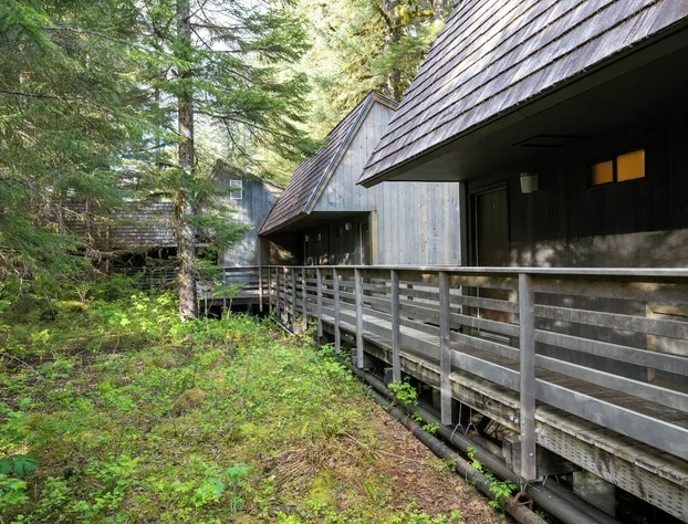 Glacier Bay Lodge hotel detail image 4