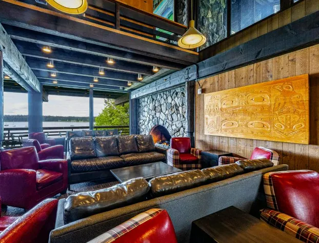 Glacier Bay Lodge hotel detail image 4