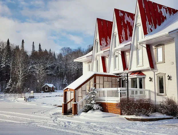Auberge Les Etchemins hotel detail image 1