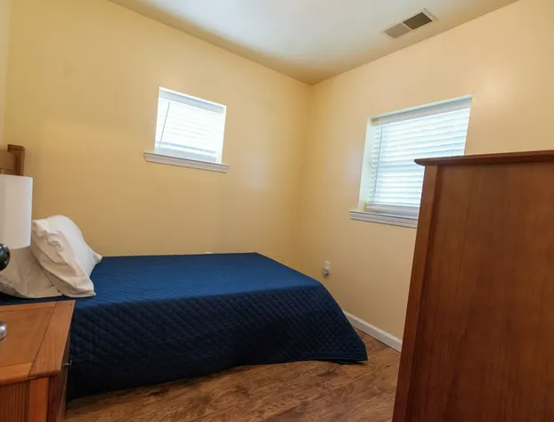 Howard's Creek Inn hotel detail image 4