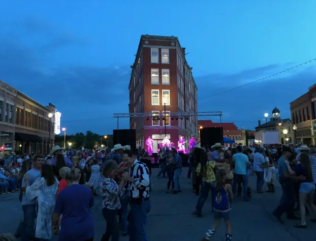 Frontier Hotel Pawhuska hotel detail image 1
