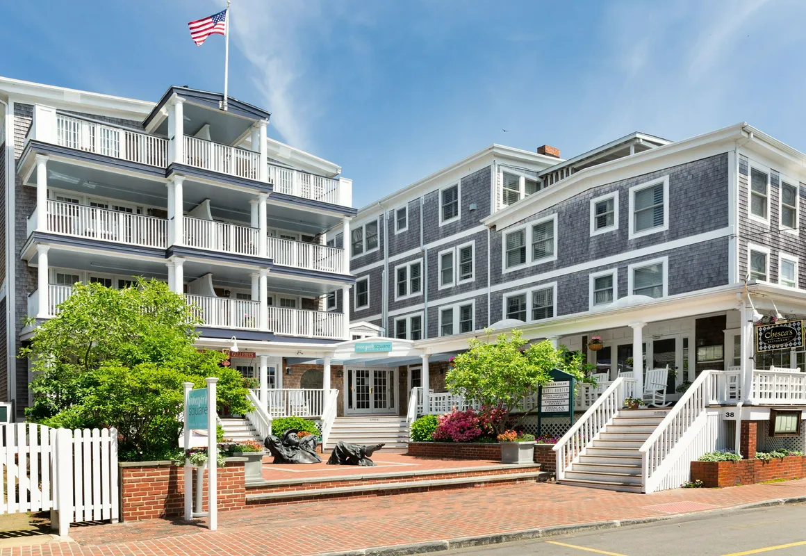 Vineyard Square Hotel & Suites hotel hero