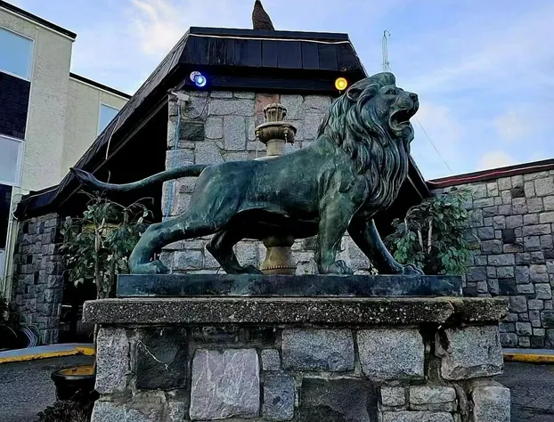 Ocean Marina Hotel hotel detail image 1