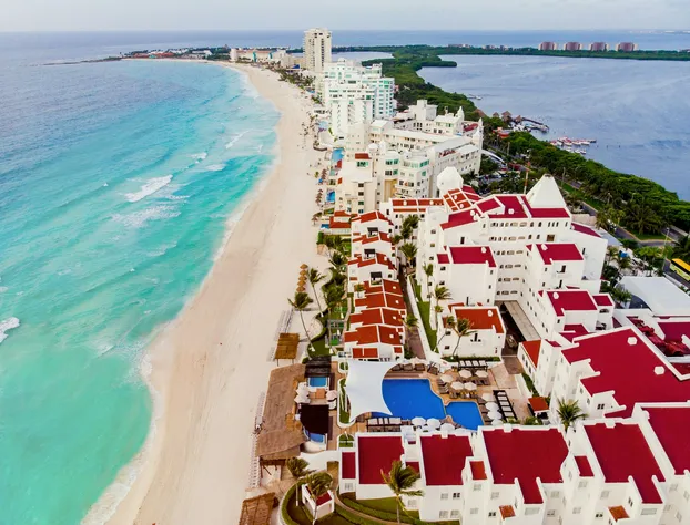 GR Caribe by Solaris hotel detail image 1