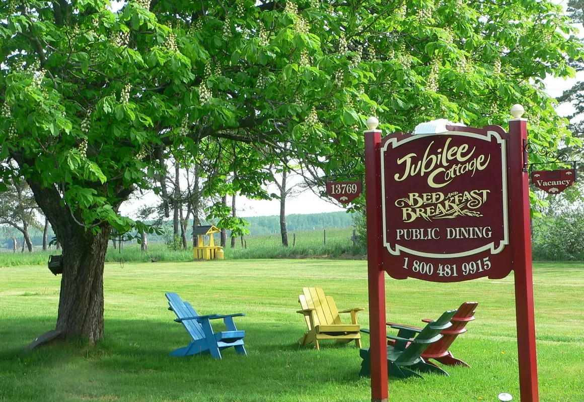 Jubilee Cottage Inn hotel hero