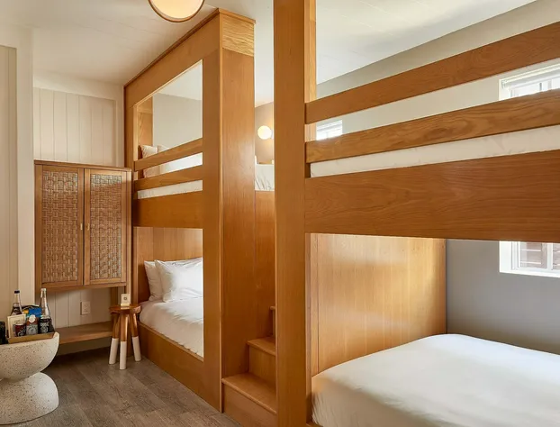 Life House, South of Fifth hotel detail image 4