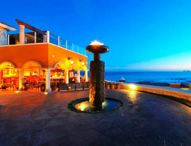 Unique Master 1 Bedroom Suite 1 King hotel detail image 2