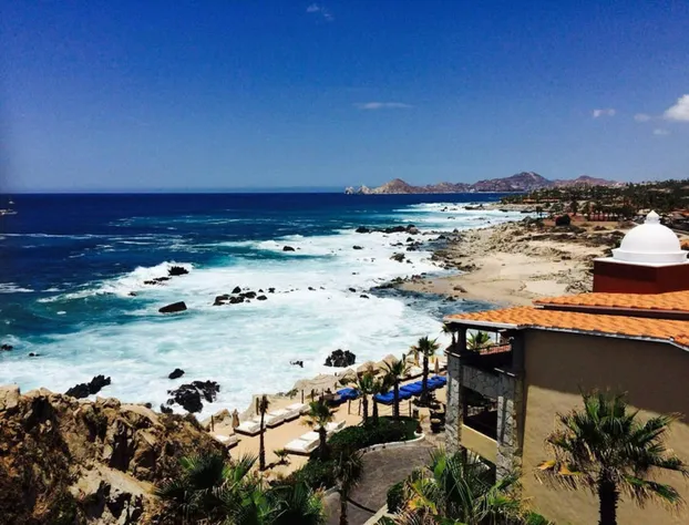 Unique Master 1 Bedroom Suite 1 King hotel detail image 3