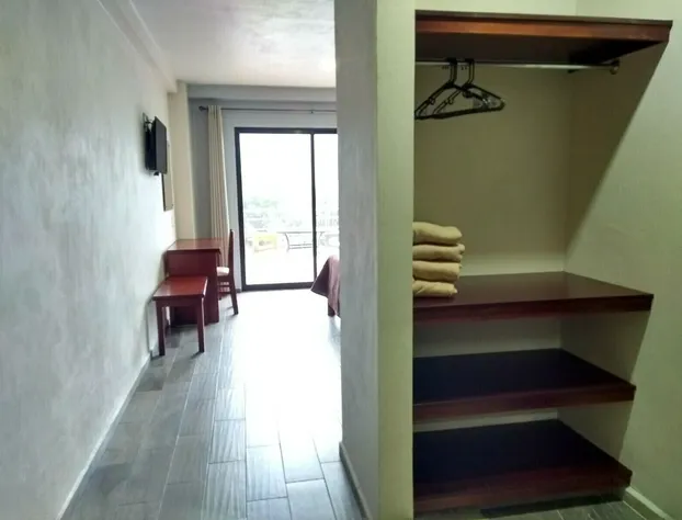 Hotel Suites Don Miguel hotel detail image 4